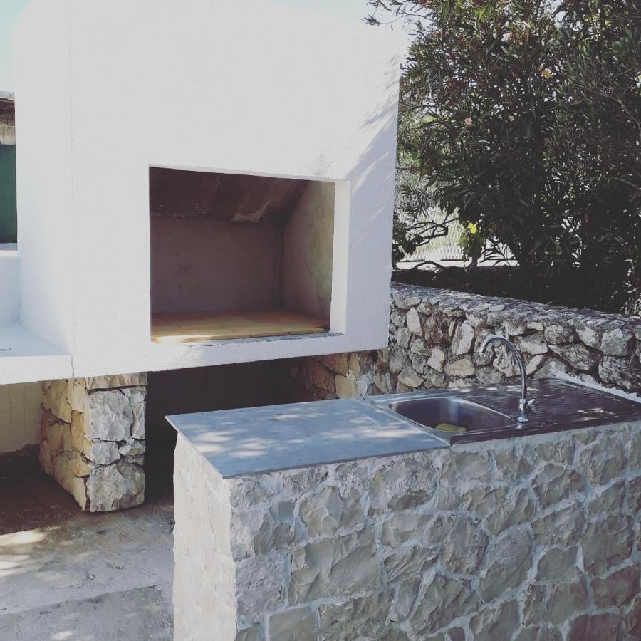 Villa Dalmatian Child With Swimming Pool, Close To The Beach Vinisce Exterior photo